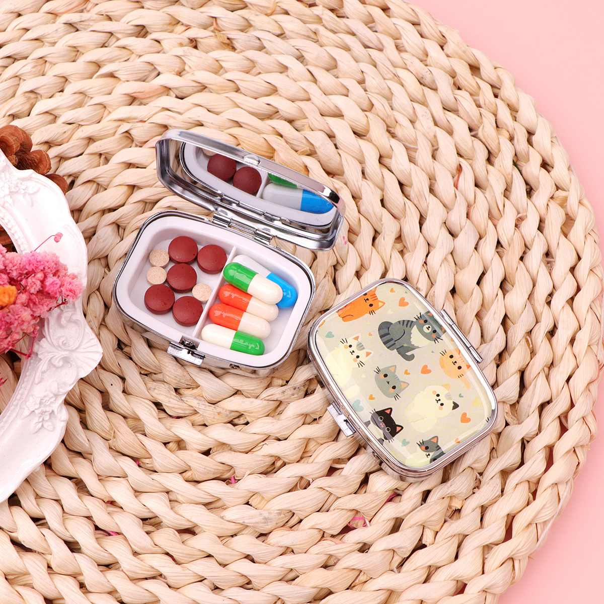 Black Cat Pill Boxes Cartoon A - Token Tray Organizer 리뷰 및 가격