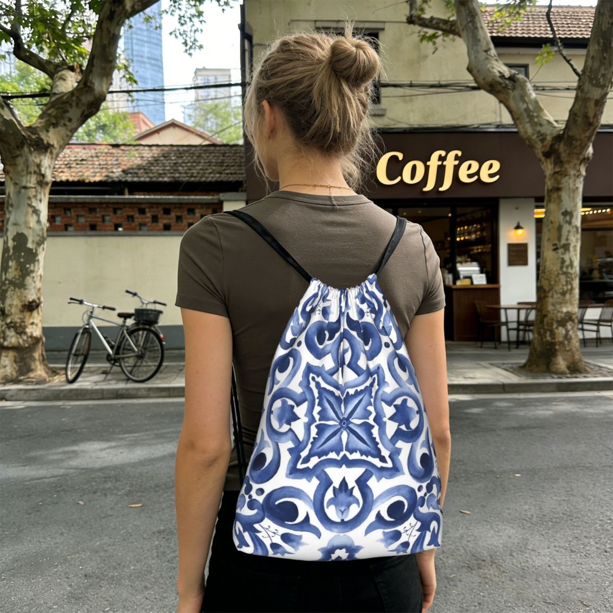 Blue Ornate Floral Mediterrane - Tile Bag Drawstring 리뷰 및 가격